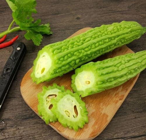 吃鸡的瓜甜不甜,揭秘游戏背后的甜蜜与苦涩 第1张 吃鸡的瓜甜不甜,揭秘游戏背后的甜蜜与苦涩 第1张